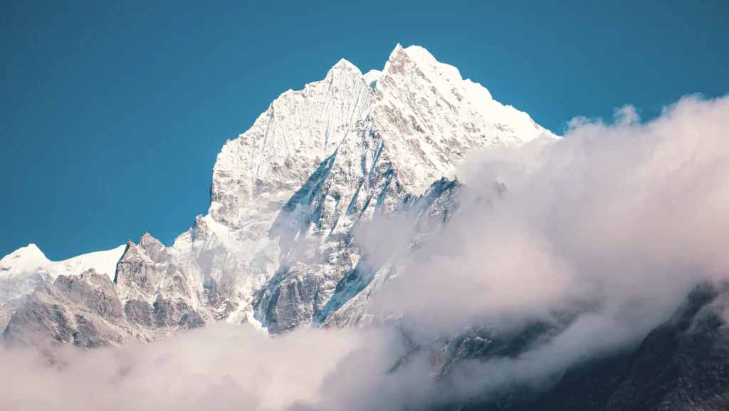 Mount Everest helicopter crash