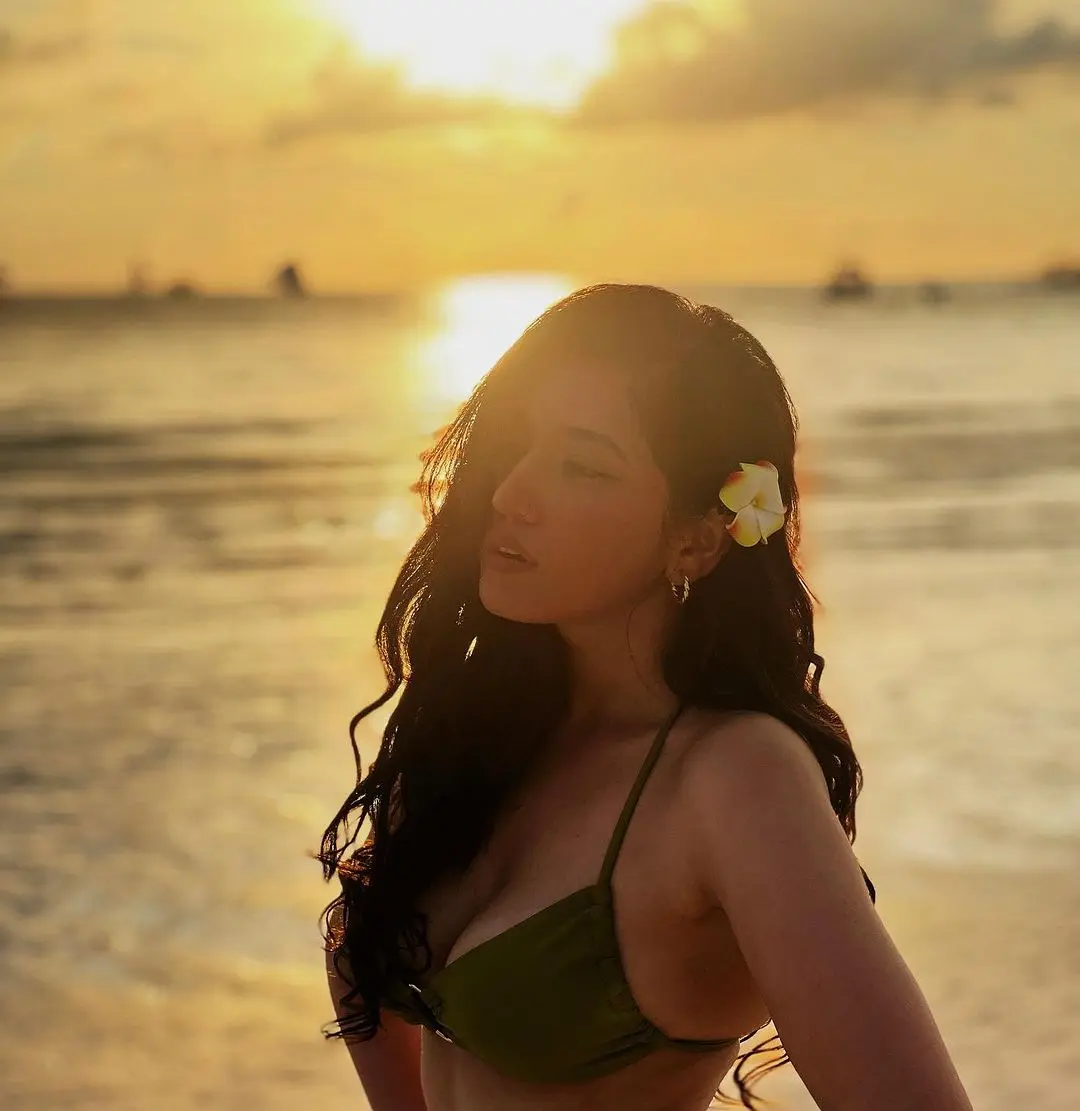 aanchal sharma dawadi hot