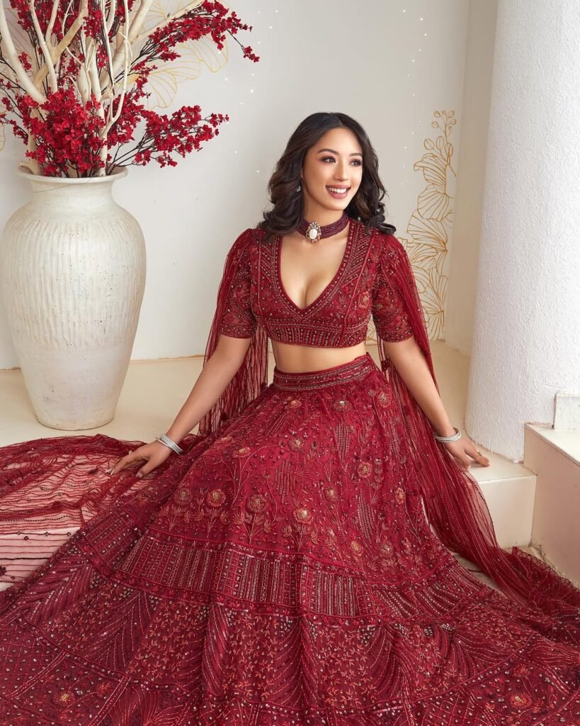 Anna Sharma glamorous event look at S23 lunch