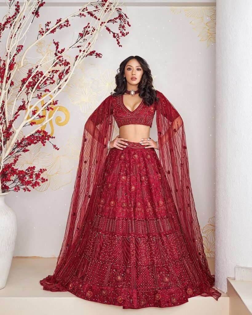 Anna Sharma glamorous event look at S23 lunch