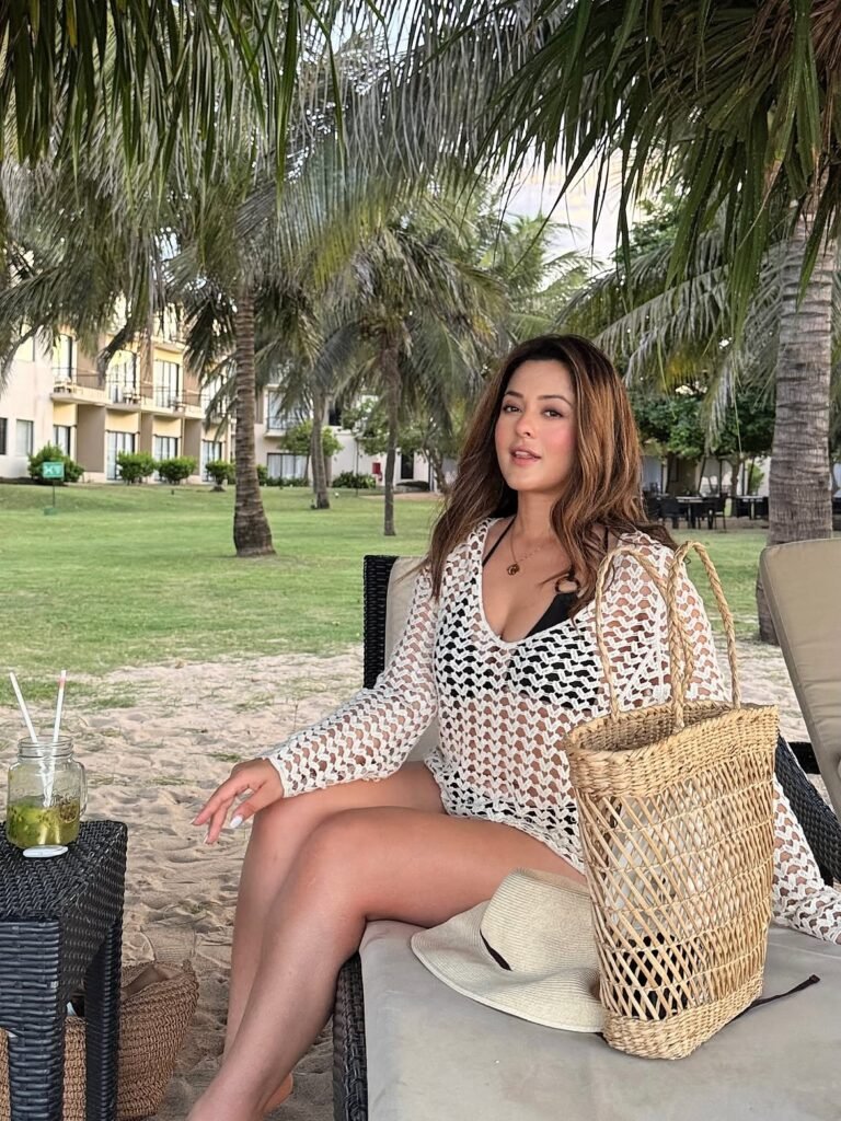 Oshin Sitaula Photos