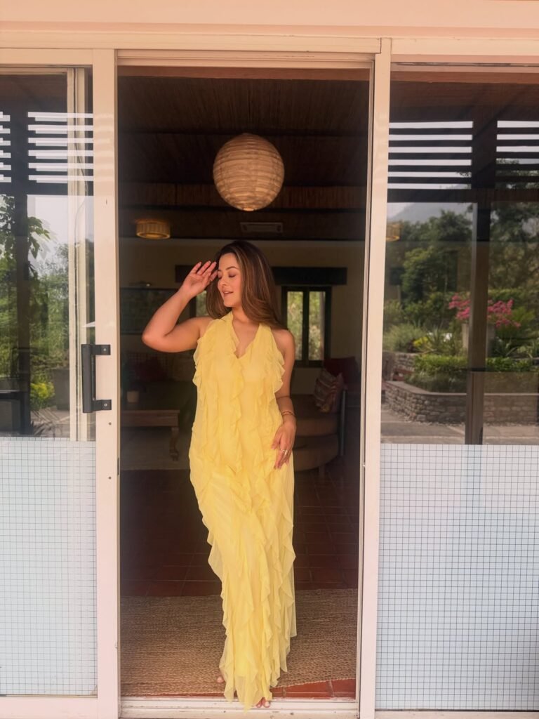 Oshin Sitaula beautiful photo-16