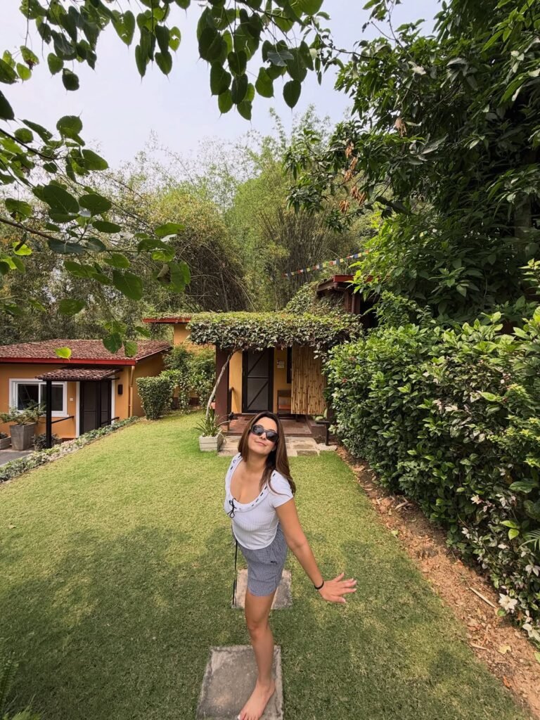 Oshin Sitaula beautiful photo-15
