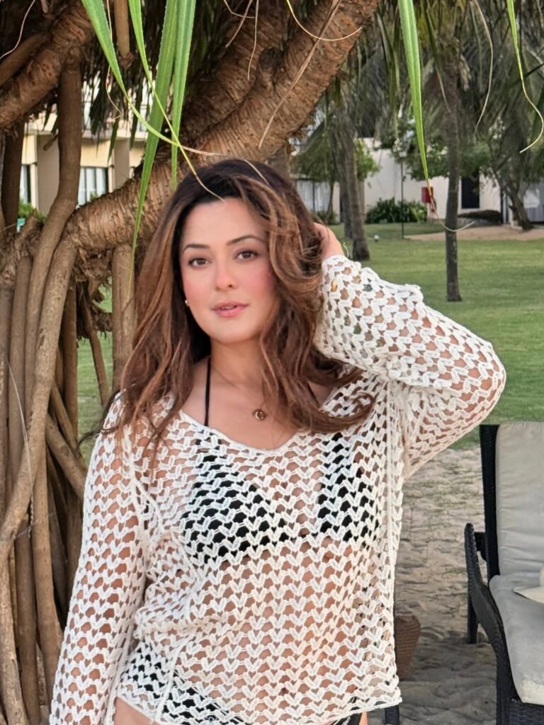 Oshin Sitaula hot and sexy pics