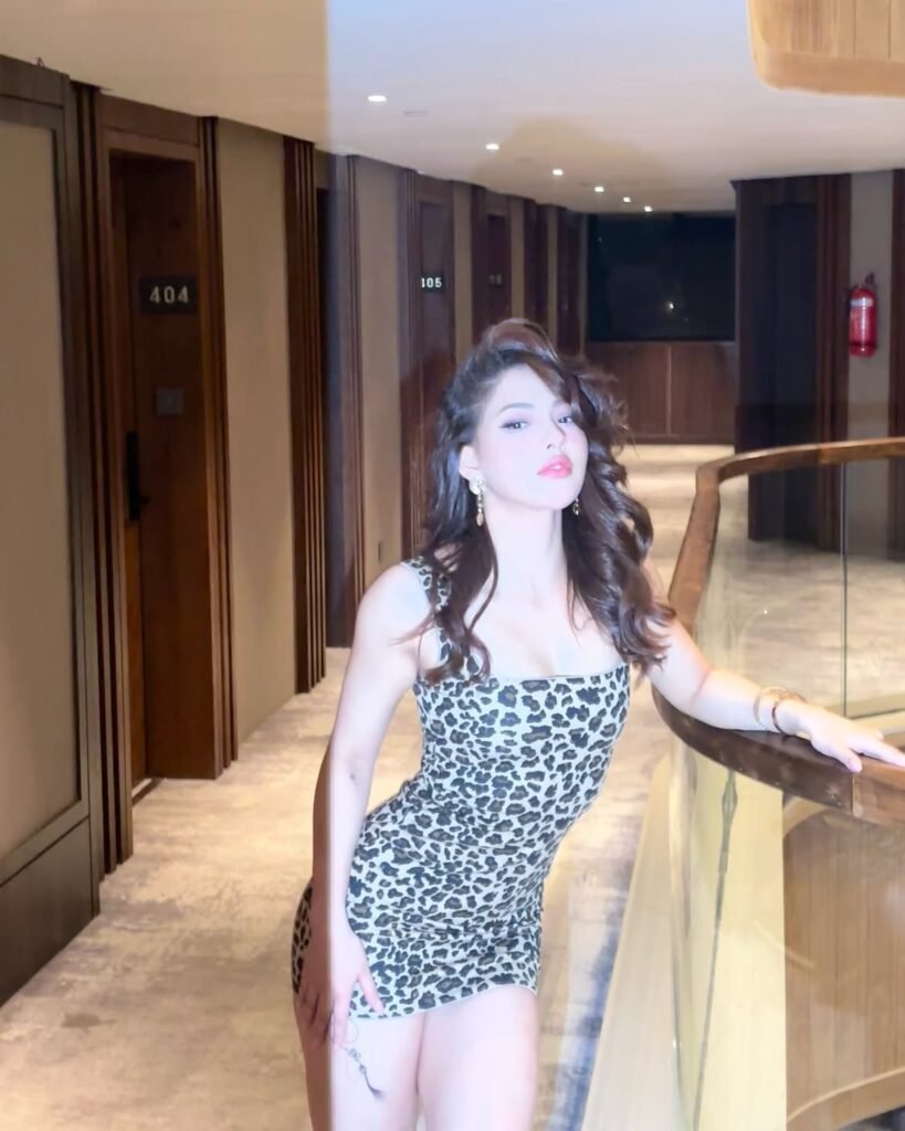 Samragyee Rajya Laxmi Shah instagram pics-9